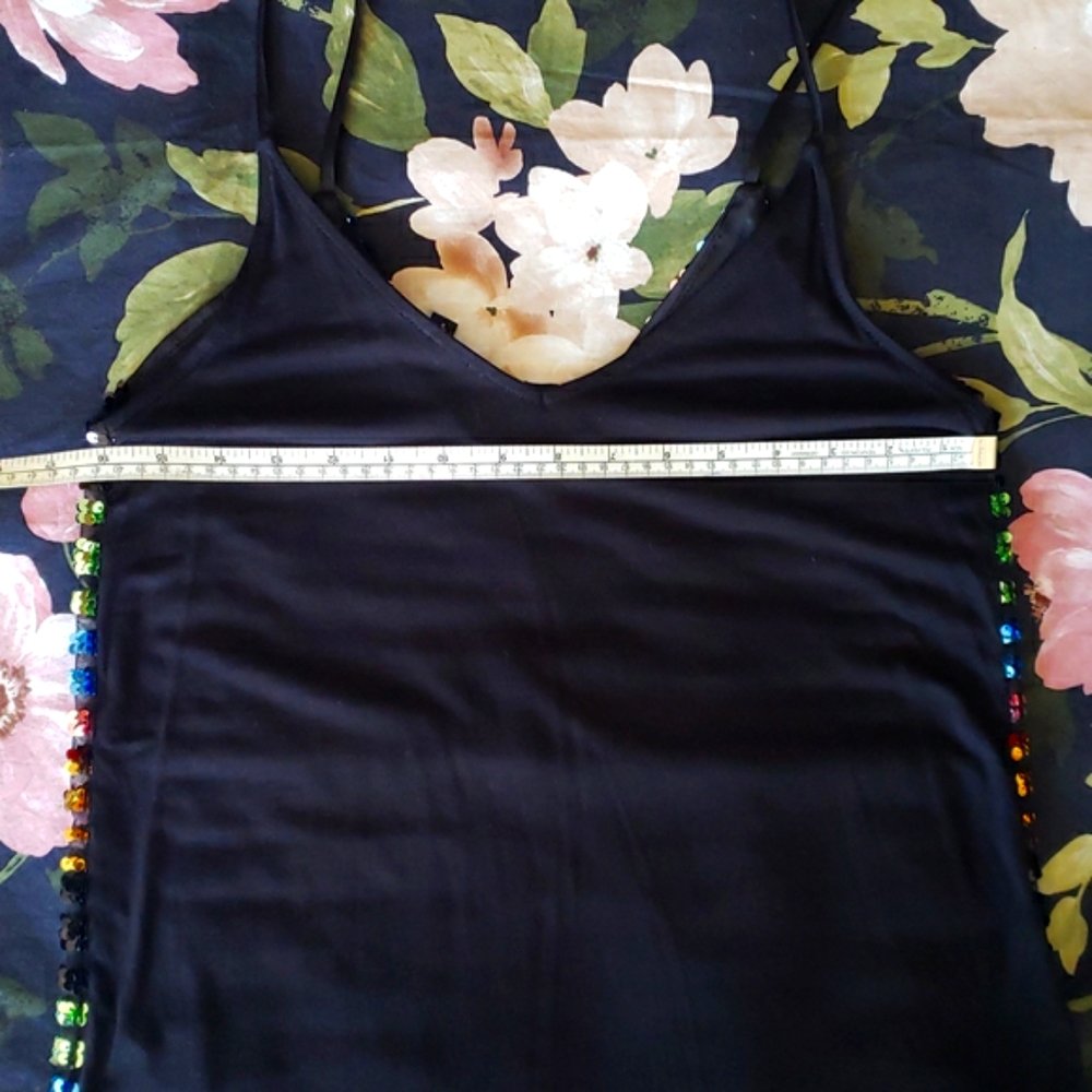 Fabulous Sequin Top - Picture 5 of 6